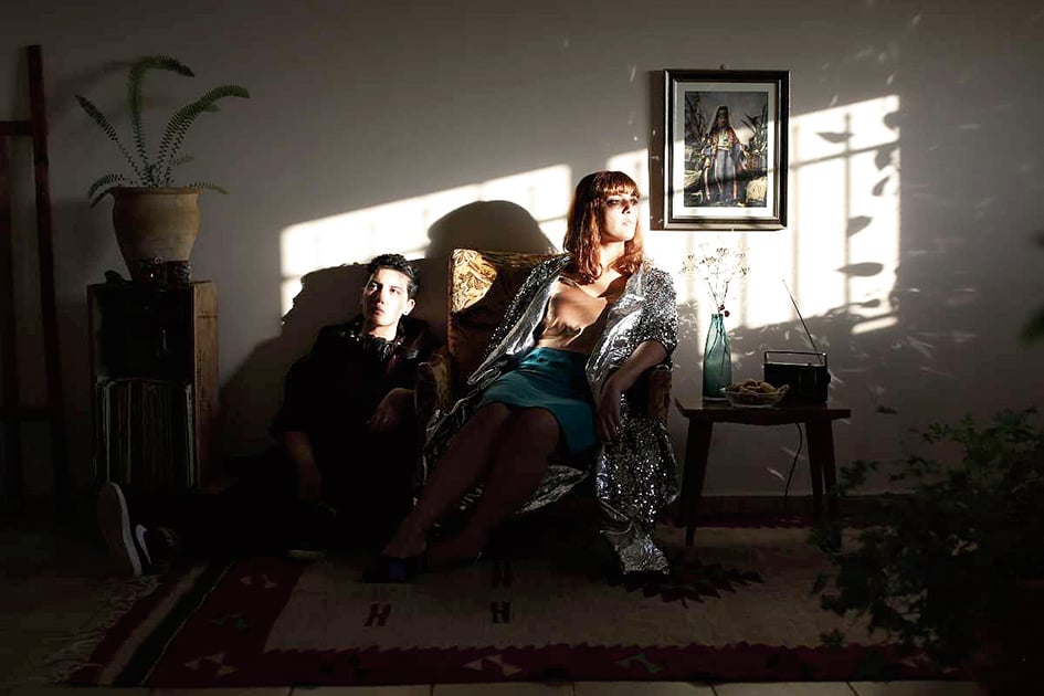 Le artiste e musiciste palestinesi Maya Al Khaldi e Sarouna
