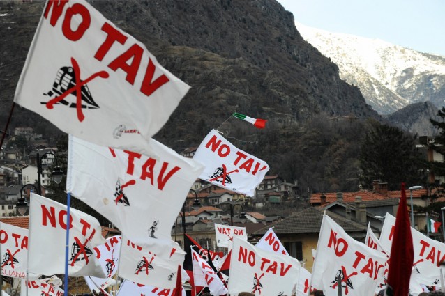In Italy, an anti-train movement turns 10