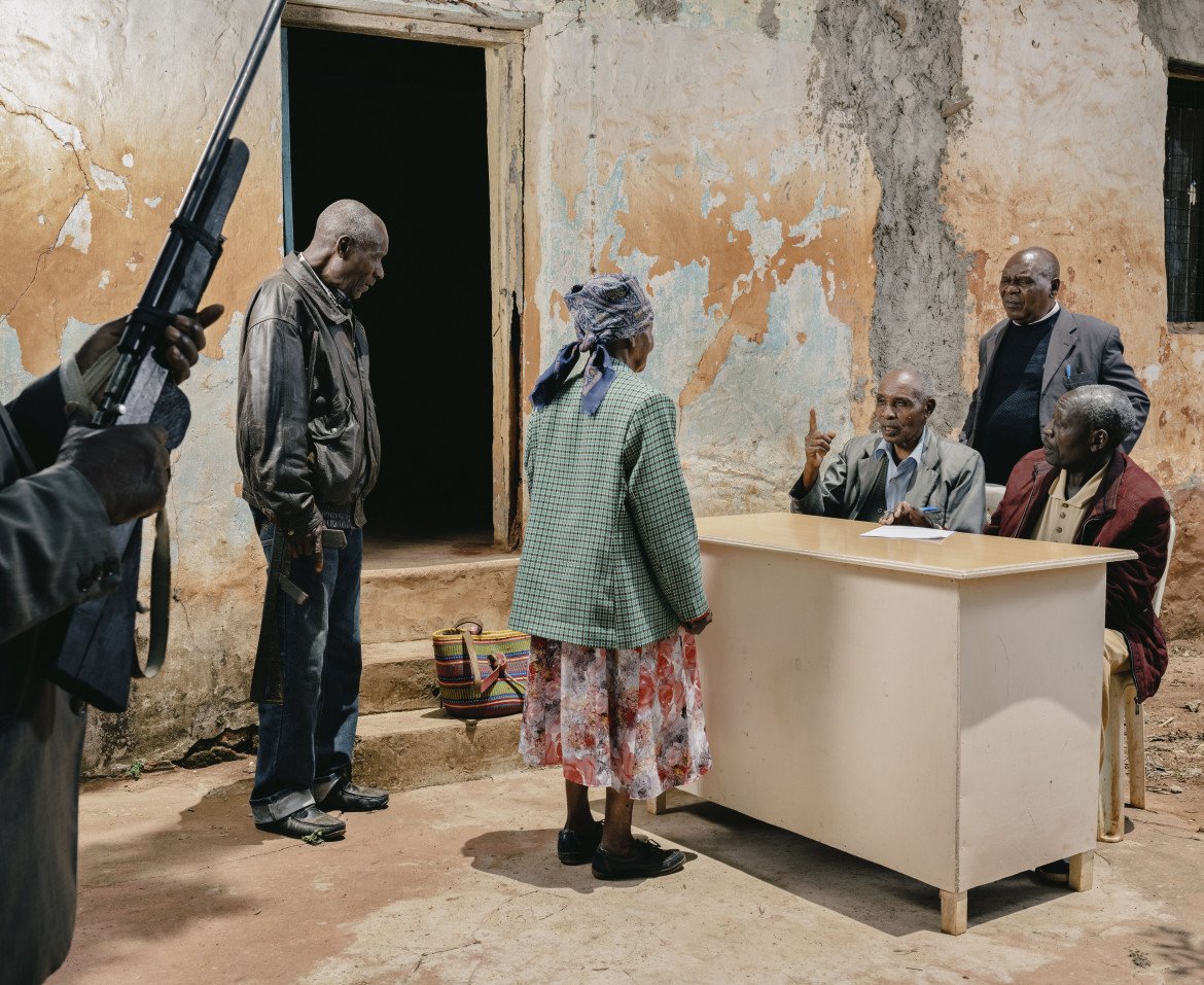 Beninah Wanjugu Kamujeru / Field Marshal Muthoni wa Kirima, serie «State of Emergency – Harakati za Mau Mau kwa Haki, Usawa na Ardhi Yetu» (2014-2024) © Max Pinckers