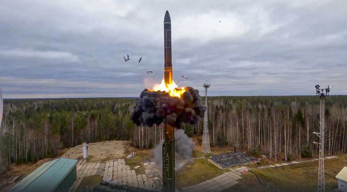 Lancio di prova di un missile balistico intercontinentale Yars nella Russia nordoccidentale